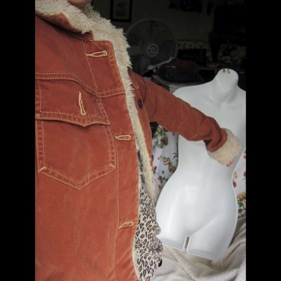 TwillTwentyTwo Fur Trim Rust Orange Button Jacket - Picture 4 of 12
